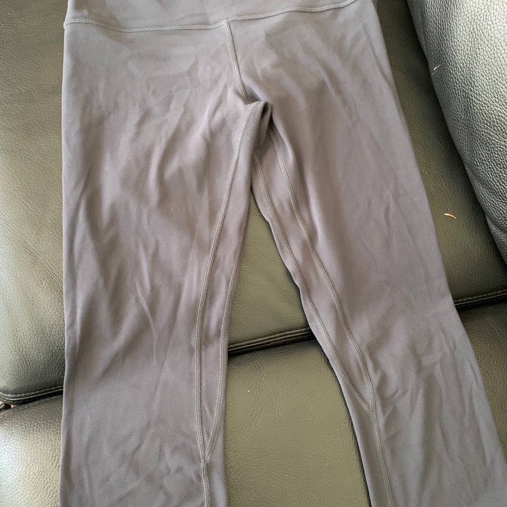 Lululemon Align Crop Dark Carbon - Picture 2 of 4